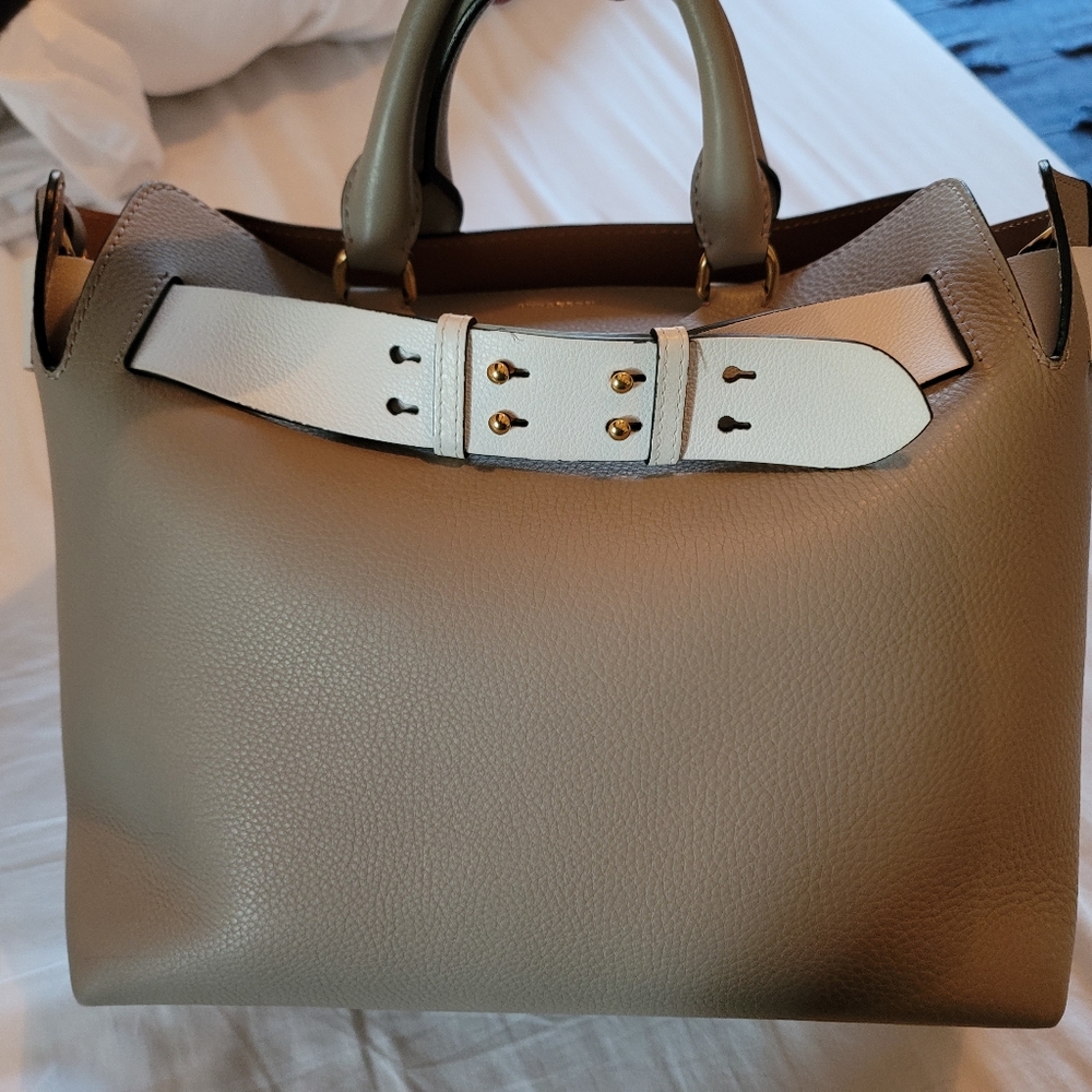 Burberry Marias mineral grey belt bag AND Burberry Horseferry Continental Wallet